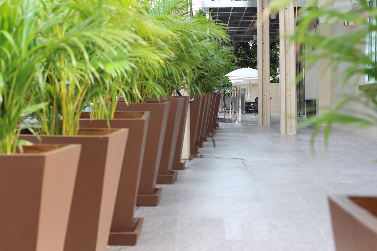 Le Bangkok Hotel Exteriör bild